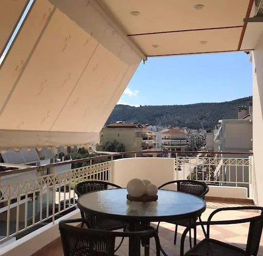 Three Graces In Apartamento Náuplia